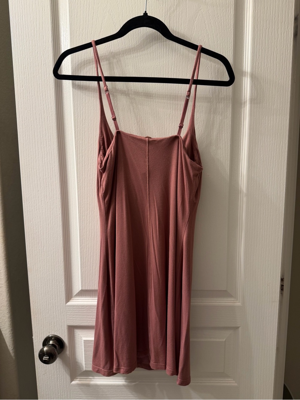 SKIMS Dusty Rose Adjustable Spaghetti-Strap Dress - Picture 2 of 4